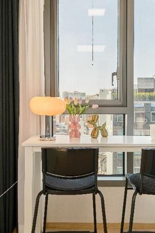 Seoul COMOCASA Fully Furnished Studio Apartment in Seoul