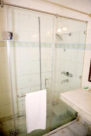 Fortune Home Service Apartment,2Bhk, D-198,Saket Apartment in New Delhi