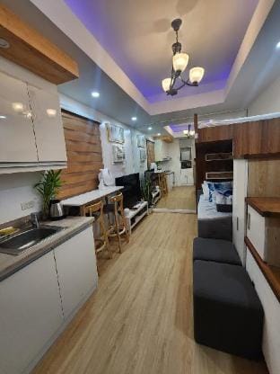 Muji KL Tower Makati Greenbelt (w/ Pool Access) Apartment in Pasay