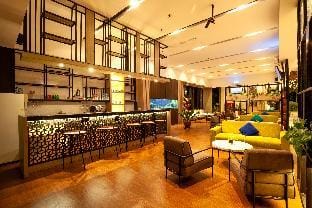 Veronica 1 BR Beach front ZN54B Apartment in Batu Layar