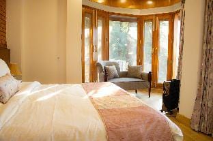 Pines Exotica, Shimla Villa in Shimla