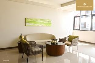 Mactan Newtown 2 BR w/ 4 beds +Pool access Vacation rental in Lapu-Lapu City