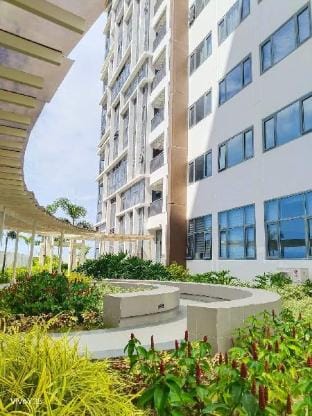 The Mactan Newtown 1BR w/ 3BedsPool Access Vacation rental in Lapu-Lapu City