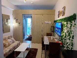 Breeze residences Pasay with Manila Bay view Apartment in Pasay
