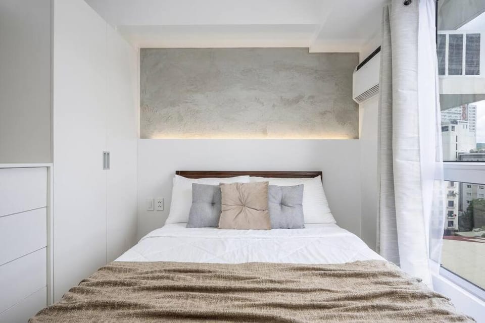 Furnished 2BR Condo Rental in Cebu IT Park Apartment in Lapu-Lapu City