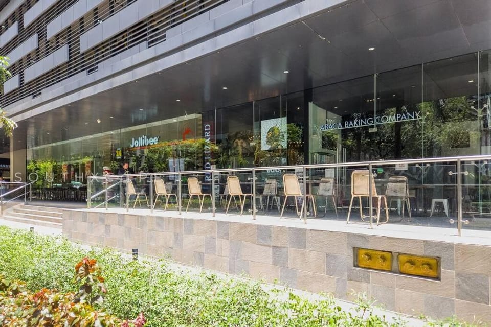 Furnished 2BR Condo Rental in Cebu IT Park Apartment in Lapu-Lapu City