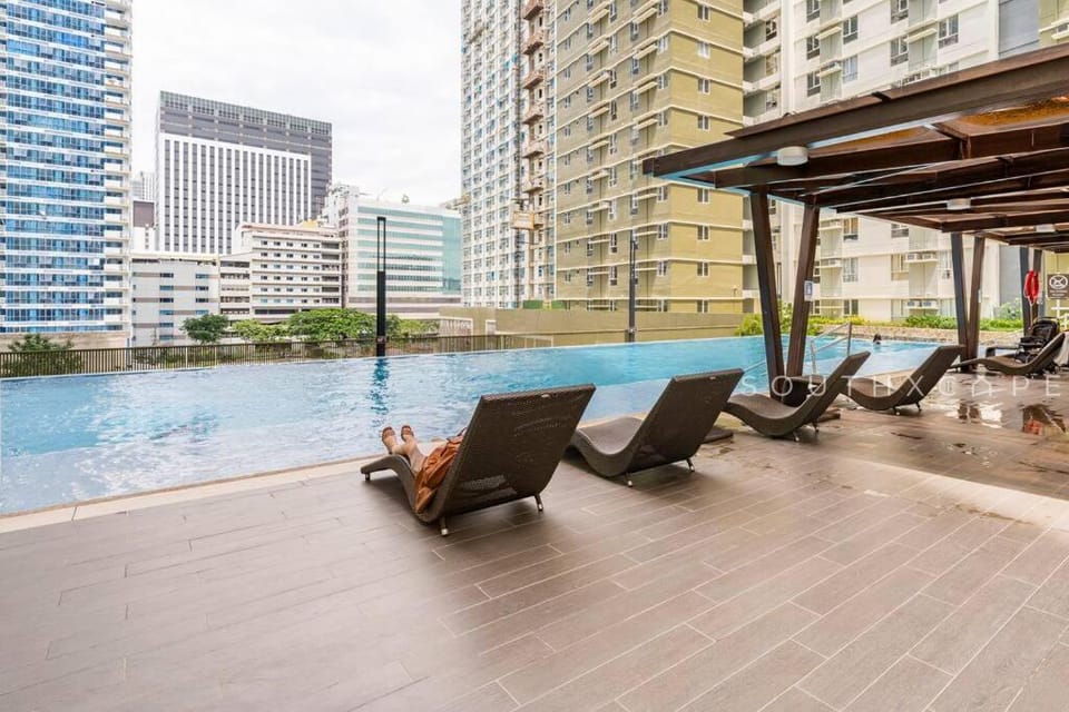 Furnished 2BR Condo Rental in Cebu IT Park Apartment in Lapu-Lapu City