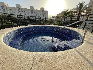 Large relaxed terrace, golf views Apartment in Alicante