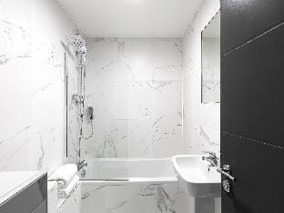 Skyvillion -vineyard Court- Enfield 1bed Wbalcony Apartment in Enfield