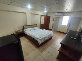 PRL Place Apartment in Bangkok