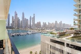 Silkhaus Marina View | New Tower w/ Private Beach Apartment in Dubai