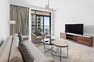 Silkhaus Marina View |New Tower with Private Beach Apartment in Dubai