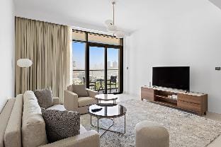 Silkhaus Harbor View | Emaar Beachfront by Marina Apartment in Dubai