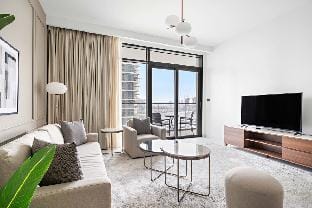 Silkhaus Tower with Private Beach | Skyline Views Apartment in Dubai