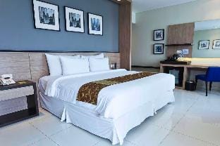 Blue Seaward 1 BR Junior Suite NE67B Apartment in Batu Layar