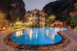 Indochine Boutique Hotel Ninh Binh Vacation rental in Laos