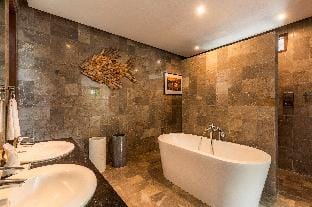 Mary's Beach Villa 3 Bedrooms Villa in North Kuta