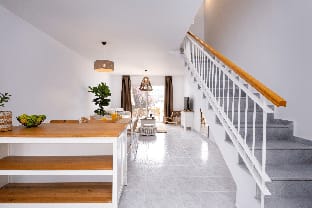 Nephele-Stylish 2bd Townhouse in Kato Paphos Apartment in Yeroskipou