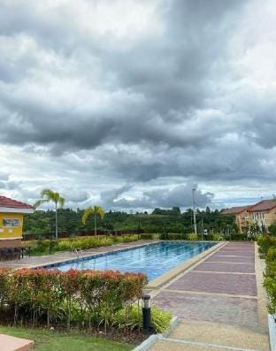 Private Home / Camella Infront of Airport Vacation rental in Davao City