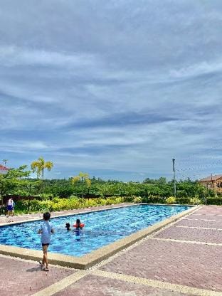 Private Home / Camella Infront of Airport Vacation rental in Davao City