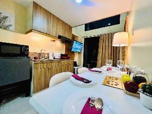 Baguio Loft w/ Wifi & Free Parking Vacation rental in Baguio