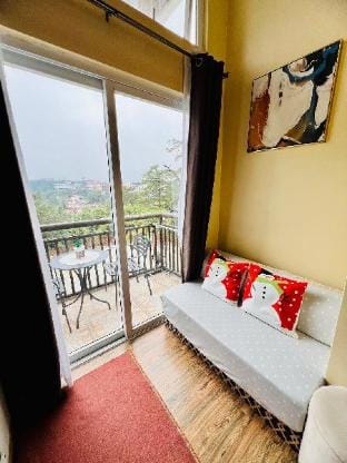 Mountain View Loft Condo W/ Free Wifi & Parking Vacation rental in Baguio