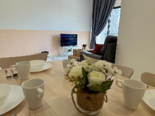The Horizon Ipoh | Warmy 6pax APT| Iconique13A Apartment in Ipoh