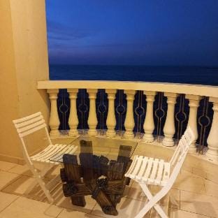 Sea View Studio 1 Royal Breeze. Apartment in Ras al Khaimah