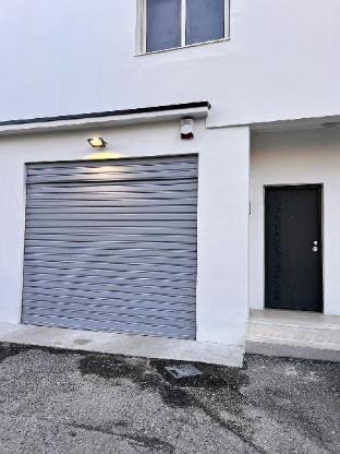 Villa Chaplin Delux Apartment in Tirana