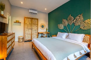 Casa Oliva | 2BR Pool Villa Seminyak Eat Street Villa in North Kuta