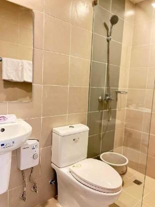 One Madison Pace Tower 2BR Vacation rental in Iloilo City