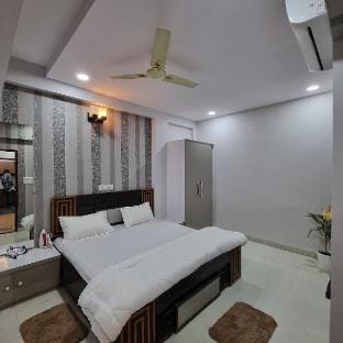 Leela homestay Indore Jasmine-1 BHK Luxury home Vacation rental in India