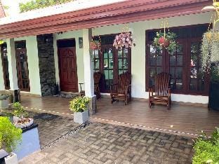 ANTONIO TRANSIT KATUNAYAKE Apartment in Negombo