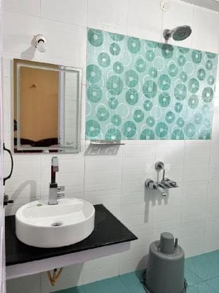 Holidays Booking Kodai Villa in Kodaikanal