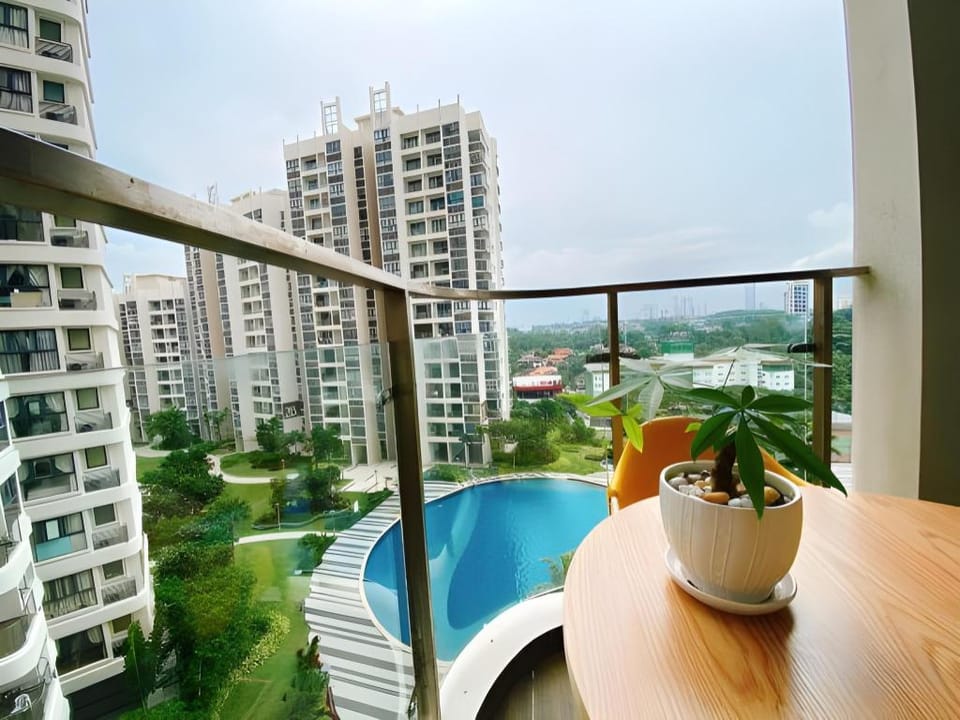 Country Garden Danga Bay by Lions Bay Apartment in Johor Bahru