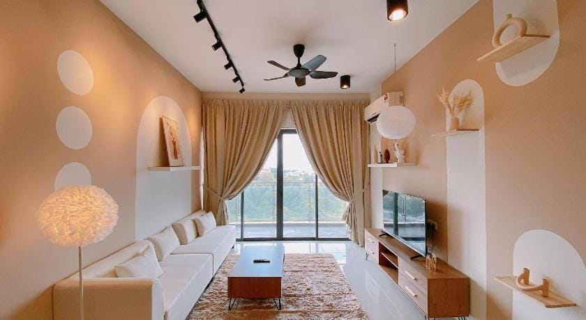 Country Garden Danga Bay by Lions Bay Apartment in Johor Bahru