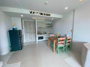 Chelona Condo khaonTao  Apartment in Nong Kae