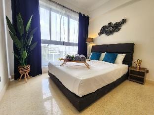 Loft Suite JB Town near CIQ 7Pax Apartment in Johor Bahru