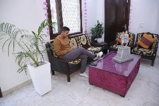Fortune Home Service Apartment  1Bhk,L-36B,Saket Apartment in New Delhi