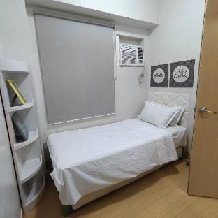 2 BR Aesthetic Condotel - Trees Residences Apartment in Quezon City