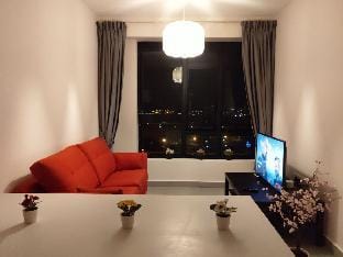 Cityscape Comfort • 1-Bedroom Stay Vacation rental in Selangor, Malaysia
