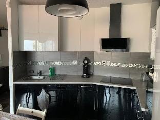 Superb new apartment T3 of 71m2 in residence in Marseille Apartment in Marseille