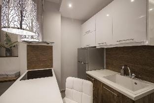FLOW - White Tower Two Bedroom Suite Apartment in Thessaloniki