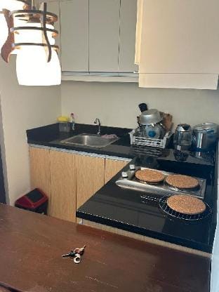 Sweet Studio @OneMadison #29 Villa in Iloilo City