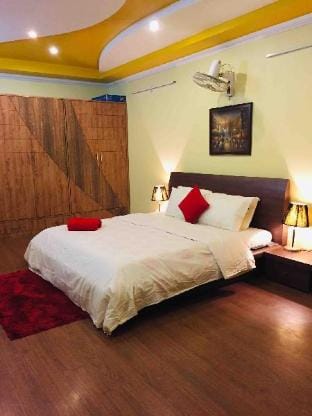 Anandit Homes - Cozy 3 bedrooms apt with kitchen Apartment in New Delhi