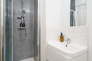 The Cross Apartment in City of Westminster