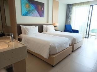 Ocean View Cam Ranh Resort Apartment in Khanh Hoa Province
