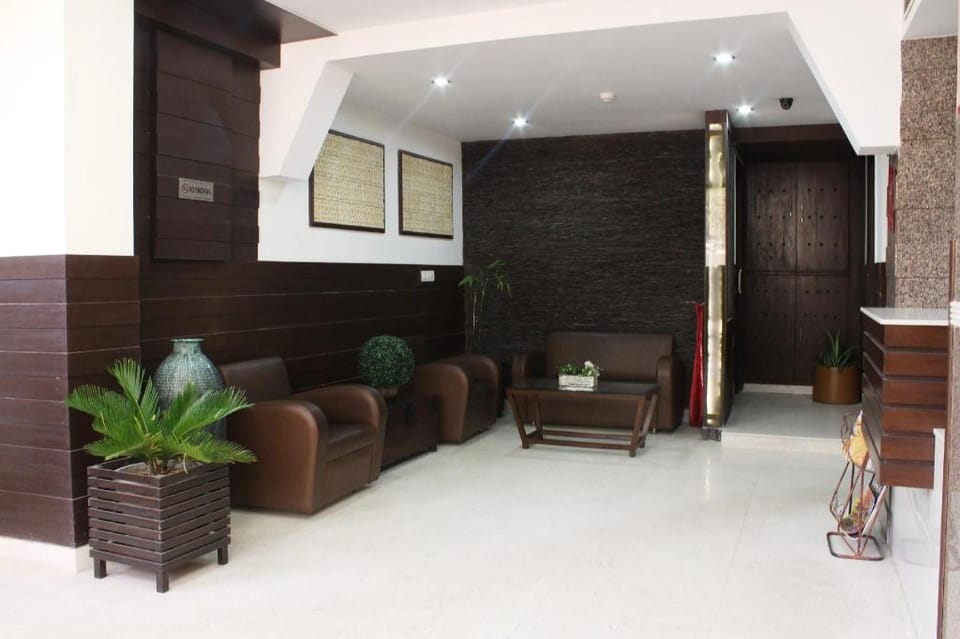 Super Hotel O Green Lotus Hotel in Gurugram