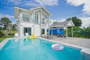 Prairin Pool Villa Khaoyai Villa in Laos