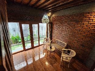 Jineng Guest House Vacation rental in North Kuta